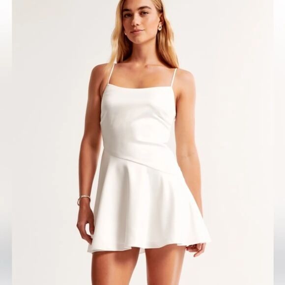 Abercrombie & Fitch White Satin Sleeveless Mini Slip Dress NWT Size Small Tall - Picture 1 of 9